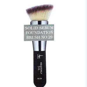 IT Cosmetics Heavenly Luxe Foundation Brush